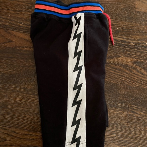 BIT’Z KIDS black lighting shorts sz 5/6 - Picture 7 of 7